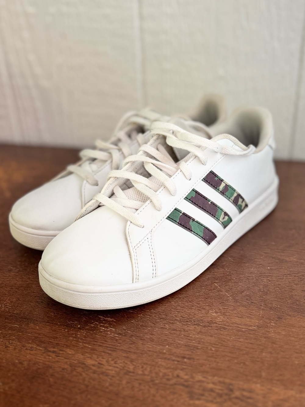 Adidas Camo Stripe Sneakers Men’s Size 7 UK 6.5 Classic